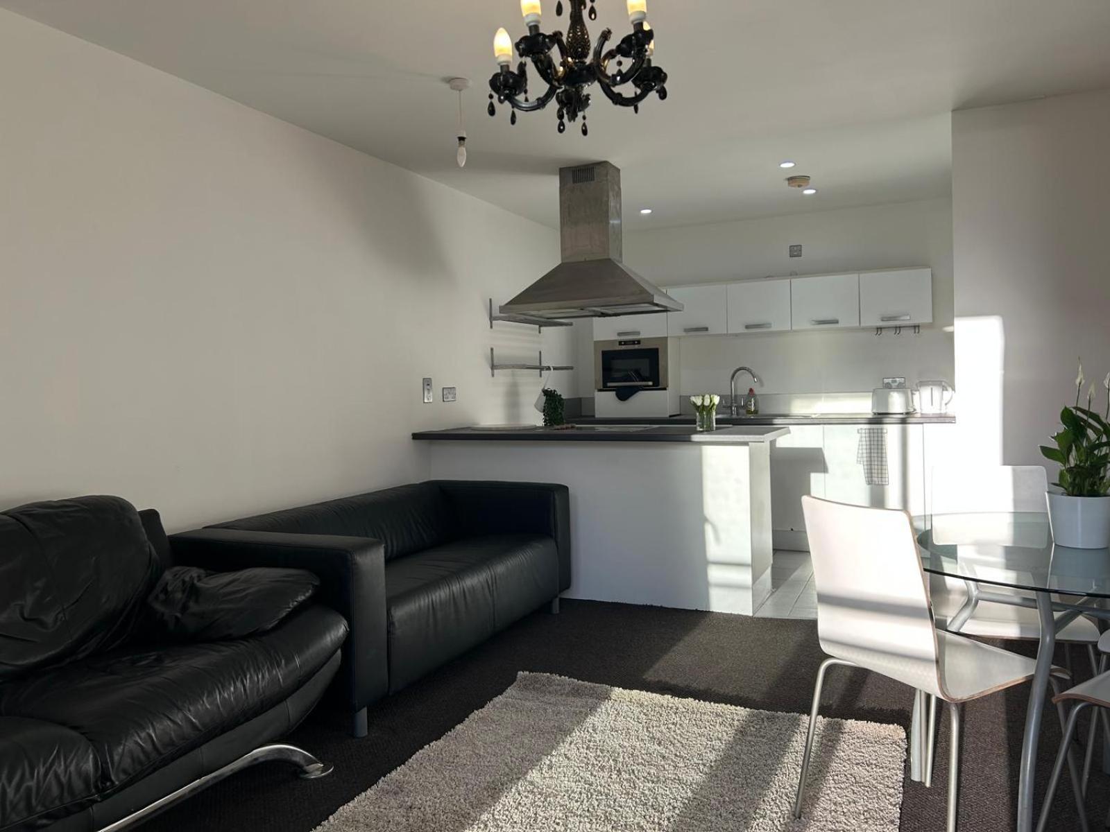 Central 2Bed 2Bath แมนเชสเตอร์ ภายนอก รูปภาพ